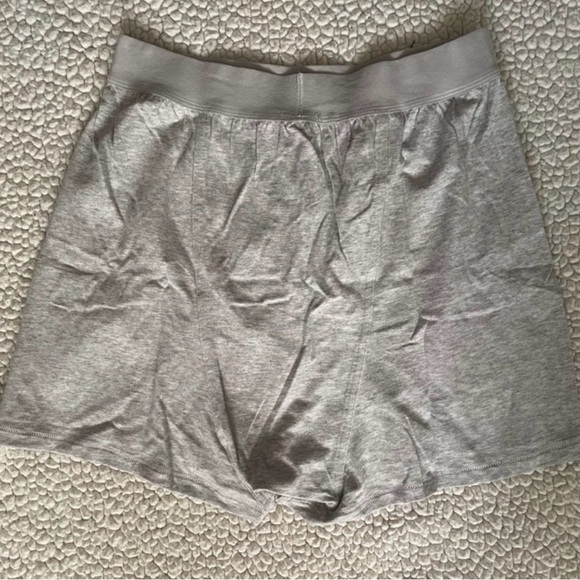 Skims Boyfriend Loose Boxer Light Heather Grey XXS | New with Tags - Picture 6 of 12